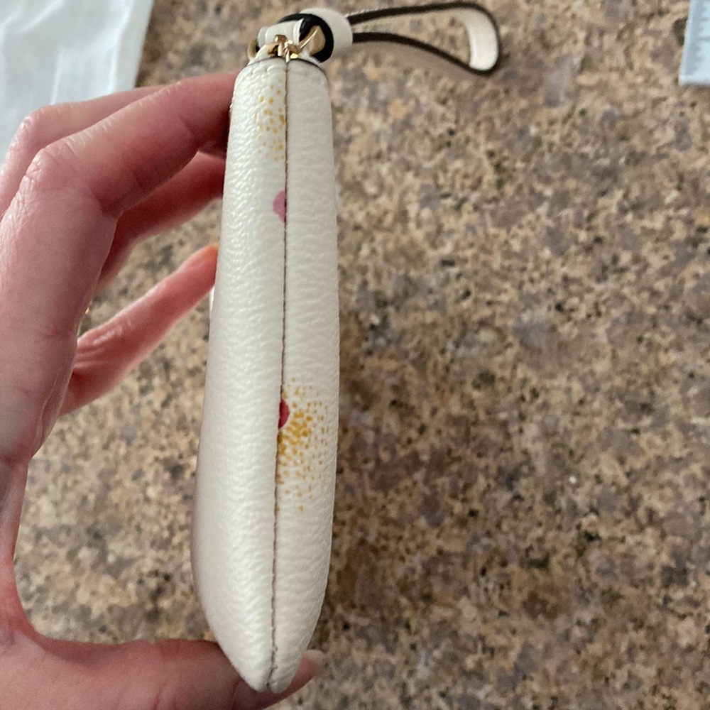 NWT Coach Corner Zip Wristlet Floral (Wristlet Only-Doesn’t Include Dust Bag) - Picture 11 of 17
